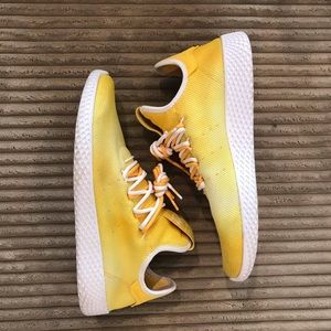 PW HU HOLI tennis Hu. Pharrell Williams adidas